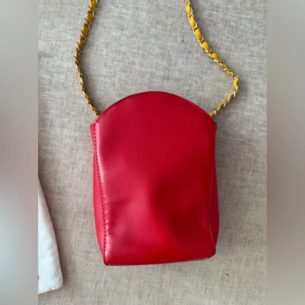 Authentic vintage MOSCHINO french fries - MC DONALD’s bag 🍟piece for collectors